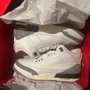 Jordan Air Jordan 3 Retro 'White Cement Reimagined' Grade-School × 1